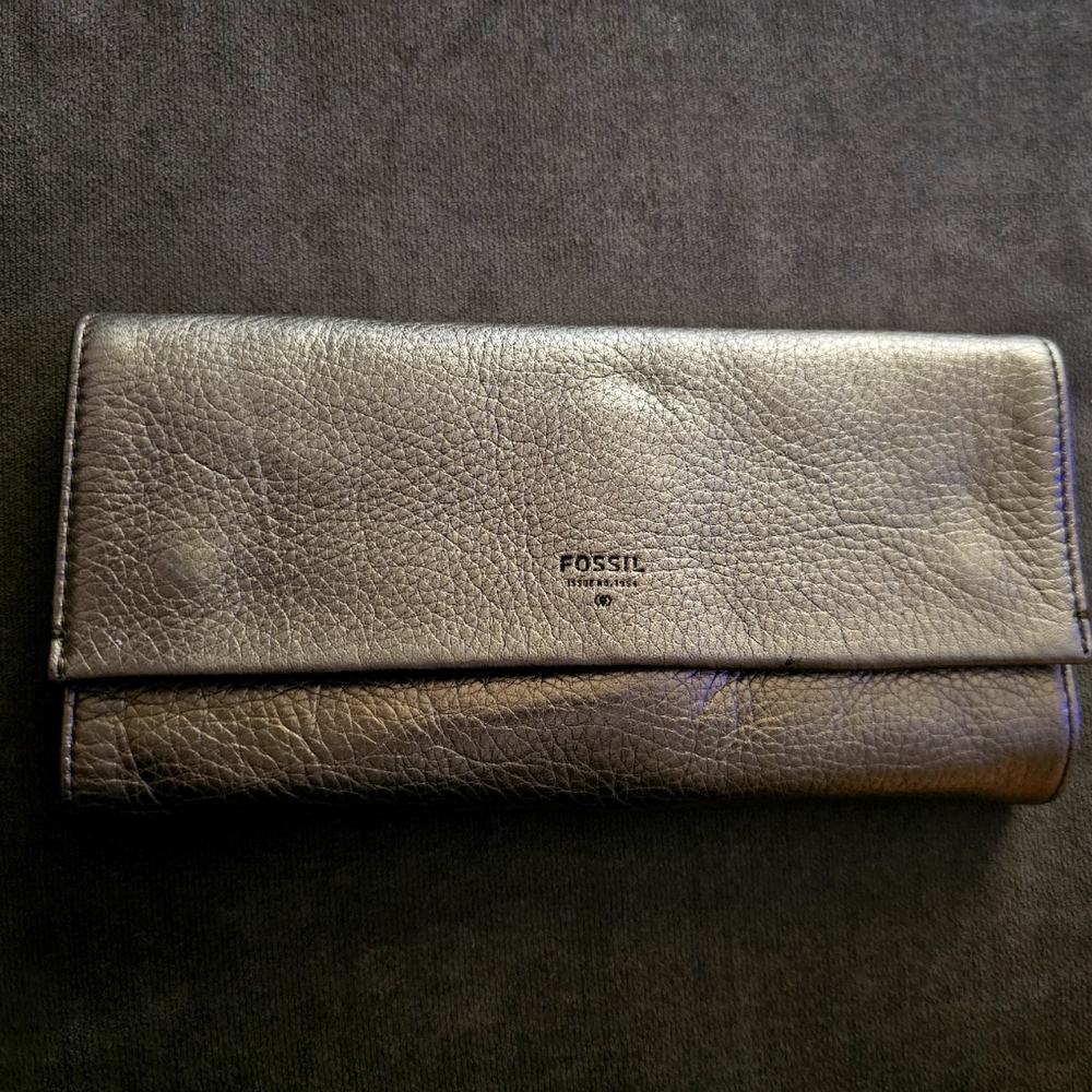 Fossil jewelry wallet